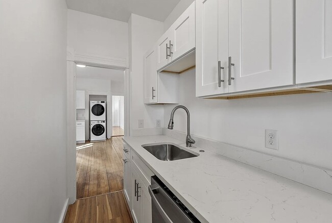 18 Ingalls St in Worcester, MA - Building Photo - Building Photo