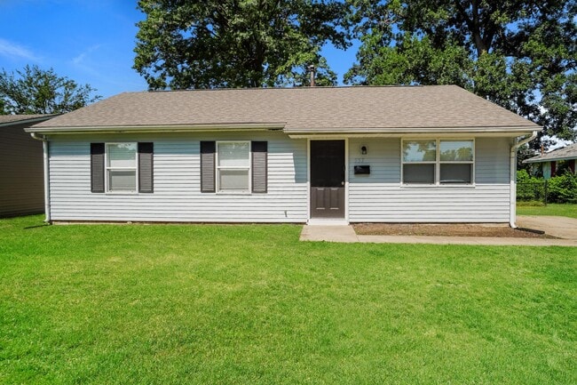 property at 357 Amesbury Dr