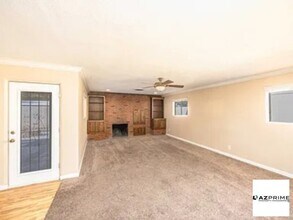 1042 E Main St in Mesa, AZ - Building Photo - Building Photo