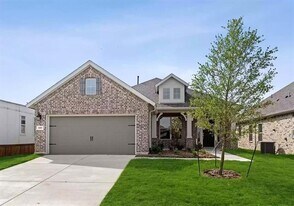 1889 Arbor Dr in Heath, TX - Building Photo