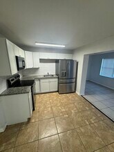 820 Juanita Cir in Melbourne, FL - Building Photo - Building Photo