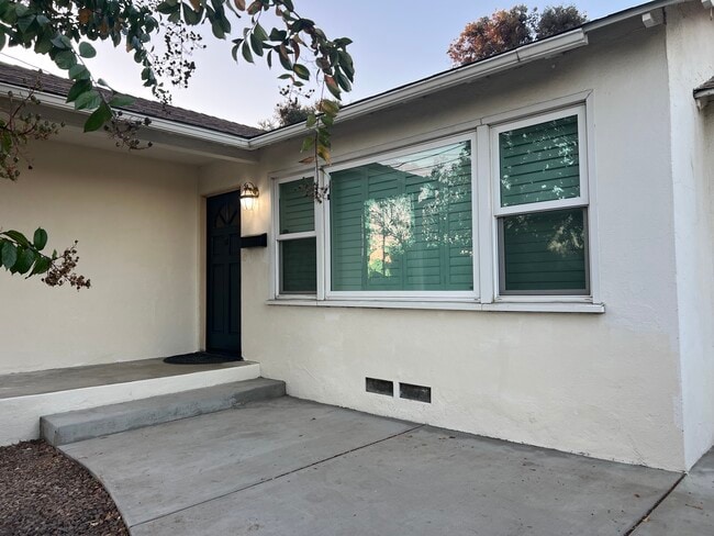 167 E San Jose Ave in Claremont, CA - Building Photo - Building Photo