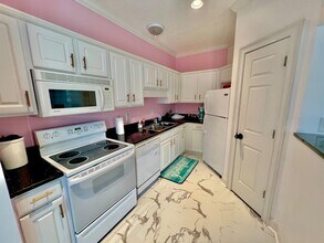 404 8th Ave S in Myrtle Beach, SC - Building Photo - Building Photo