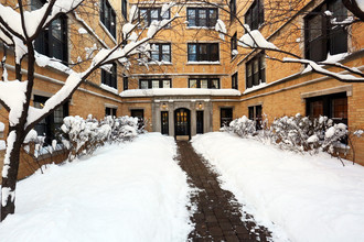 6969 N Wolcott Ave in Chicago, IL - Foto de edificio - Building Photo