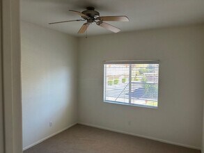 26427 Arboretum Way in Murrieta, CA - Building Photo - Building Photo