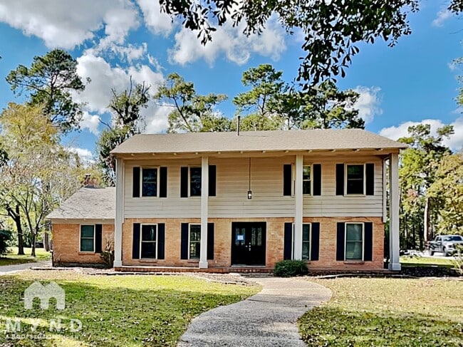 property at 450 Old Hickory Dr