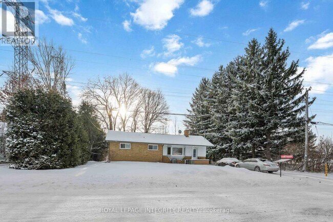 35 Sherry Ln in Ottawa, ON - Building Photo - Building Photo
