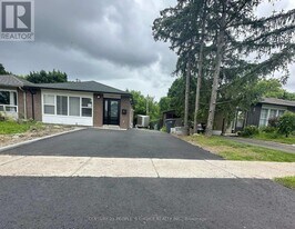 199 Avondale Blvd in Brampton, ON - Building Photo