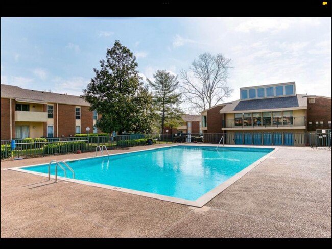 515 Basswood Ave in Nashville, TN - Building Photo - Building Photo