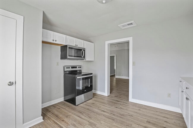 531 E Morton St in Denison, TX - Building Photo - Building Photo