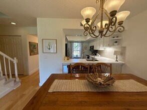 18390 SE Wood Haven Ln in Jupiter, FL - Building Photo - Building Photo