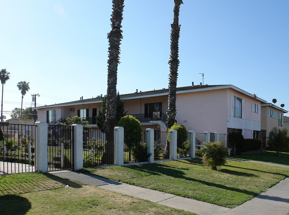 709 S Townsend St in Santa Ana, CA - Foto de edificio