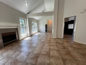 6603 Carisbrooke Ln in Austin, TX - Building Photo - Building Photo
