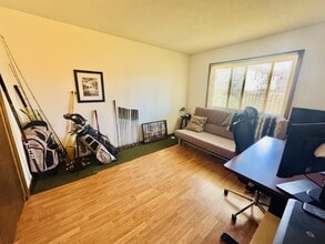 2563 Alabama Ave S in Minneapolis, MN - Foto de edificio - Building Photo