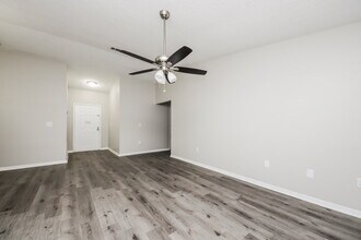 2928 Dana Ln in Kissimmee, FL - Building Photo - Building Photo