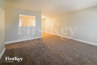 1905 Burfordi Dr SW in Marietta, GA - Building Photo - Building Photo