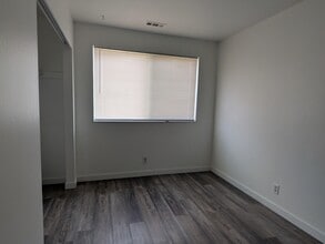 595 W Tiffany Town Dr, Unit 595 in Midvale, UT - Building Photo - Building Photo
