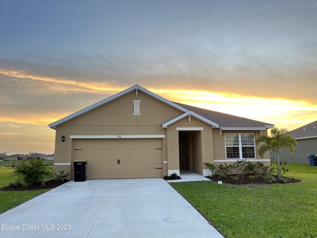 property at 388 Guinevere Dr SW