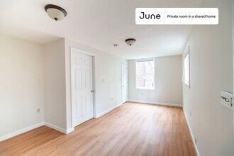 Room in Shared 4 bed/2 bath home in Boston, MA - Building Photo - Building Photo