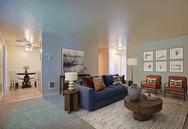 Fox Hollow Apartment Homes in Salem, OR - Foto de edificio - Building Photo