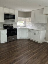 29902 Kingbird Dr in Tomball, TX - Building Photo - Building Photo