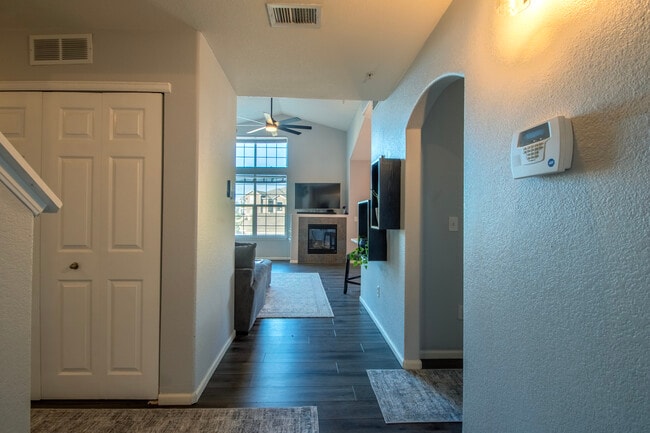 2875 Blue Sky Cir, Unit 4-201 in Erie, CO - Building Photo - Building Photo