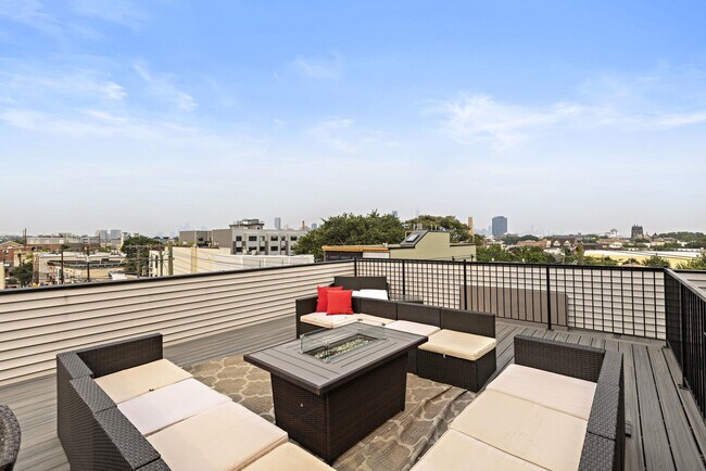 339 Randolph Ave in Jersey City, NJ - Building Photo - Building Photo