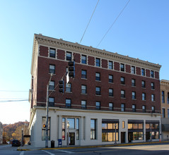 Brodhead Apartments in Beaver Falls, PA - Building Photo - Building Photo