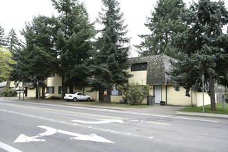 Addison Place in Vancouver, WA - Building Photo - Building Photo