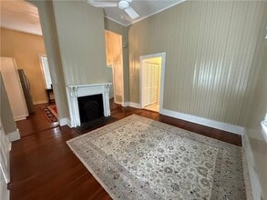 12 N Dearborn St in Mobile, AL - Foto de edificio - Building Photo