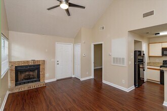 620 Glenwood Ct in Altamonte Springs, FL - Building Photo - Building Photo