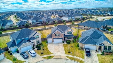 8106 Royal Palm Ct in Fulshear, TX - Building Photo - Building Photo