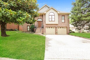 4981 Tulip Grove Ln in Nashville, TN - Building Photo