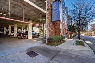 435 Highland Ave NE, Unit 1121 in Atlanta, GA - Building Photo