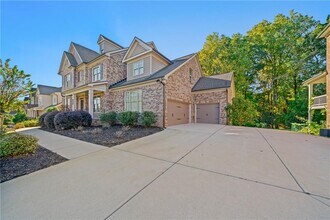 710 Deer Holw Trce in Suwanee, GA - Building Photo - Building Photo