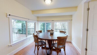 1641 10th Ave E in Seattle, WA - Foto de edificio - Building Photo