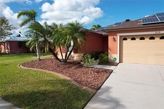 210 Star Shell Dr in Apollo Beach, FL - Building Photo - Building Photo