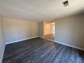 3100 Vernal Dr in Ceres, CA - Building Photo - Building Photo