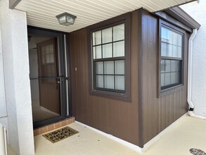 255 Paradise Blvd in Indialantic, FL - Building Photo - Building Photo
