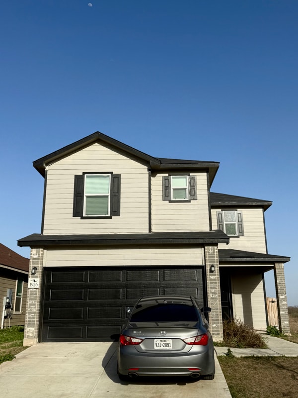 property at 11926 Overlook Knoll