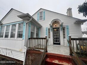 4 Spring St in Beachwood, NJ - Building Photo - Building Photo