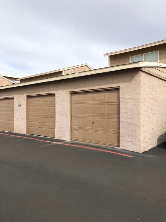 5148 Greene Ln in Las Vegas, NV - Foto de edificio