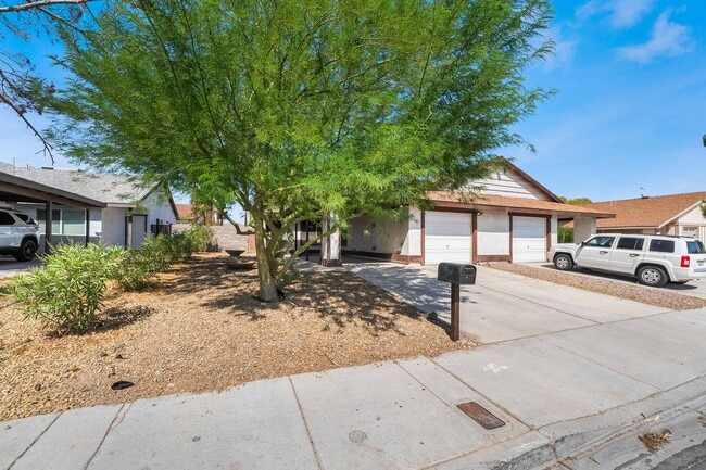 4355 Bramblewood St in Las Vegas, NV - Building Photo - Building Photo