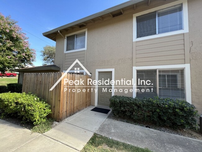 5237 Manzanita Ave