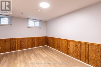 4043 Pavillion Ct in Mississauga, ON - Building Photo - Building Photo