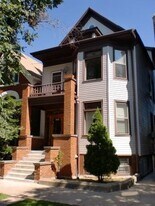 1340 W Wellington Ave, Unit 3 in Chicago, IL - Building Photo