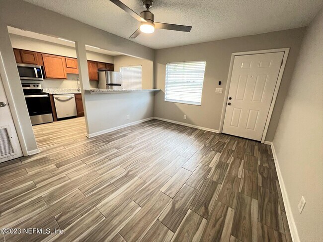 5404 101st St in Jacksonville, FL - Building Photo - Building Photo