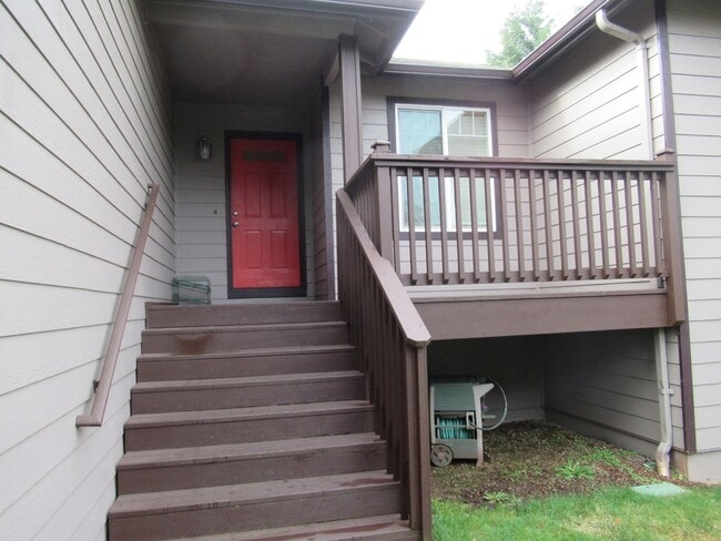 5353 Snowflake St SE in Salem, OR - Building Photo - Building Photo