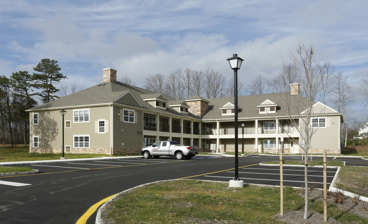 Freedom Village at Toms River in Toms River, NJ - Building Photo