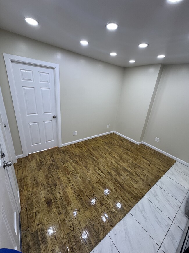 1885 Eastern Pky, Unit 3A